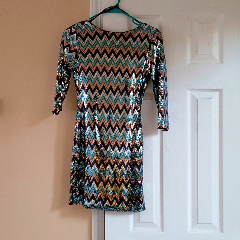 Beautiful Sequin dress size small